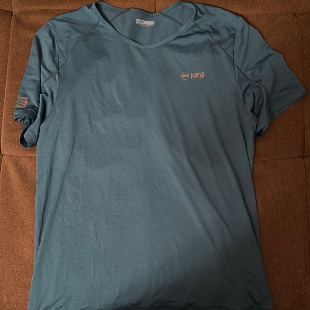 Janji M's Run All Day Tee - Picture 2 of 2